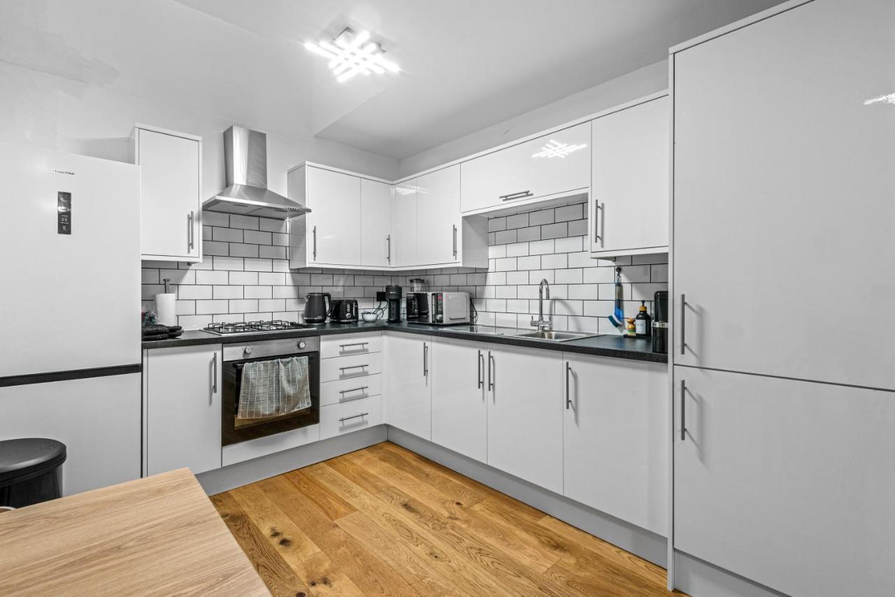 Апартаменты Londwell, Chic Hyde Park Mews House Лондон Экстерьер фото